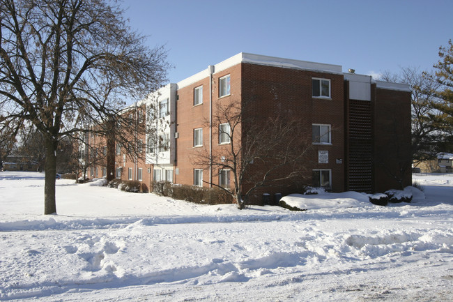 Harbor Village Apartments in Aurora, IL - Foto de edificio - Building Photo