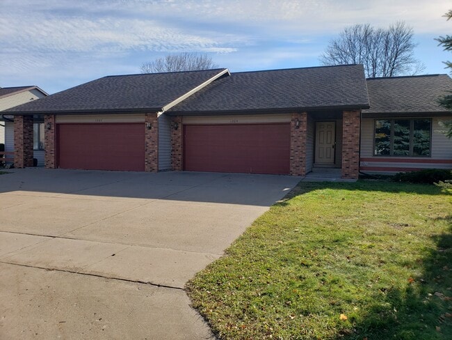 property at 1207 W Wausau Ave