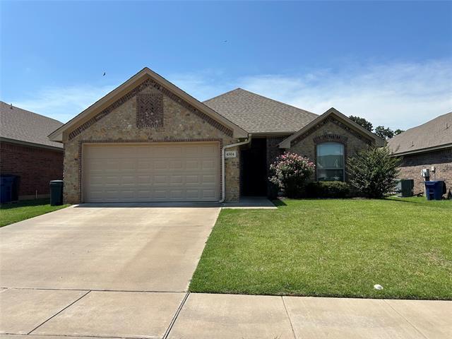 property at 4504 Sapphire Ln