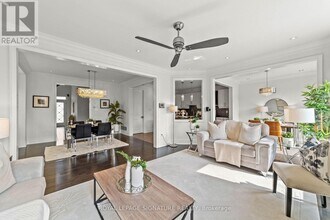 280 Ruhl Dr in Milton, ON - Building Photo - Building Photo