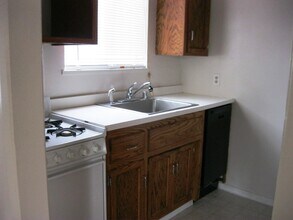 20864 3rd St in Cottonwood, CA - Building Photo - Building Photo