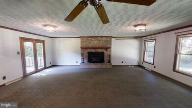 3842 Stoneybrook Rd in White Plains, MD - Building Photo - Building Photo
