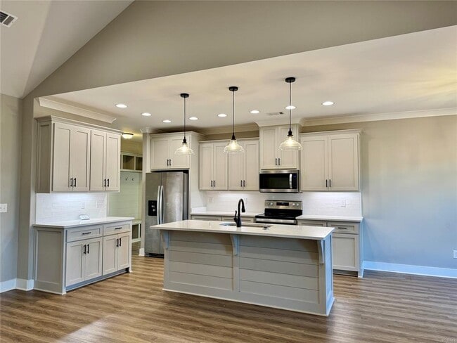 110 Grenada Ct in Wetumpka, AL - Building Photo - Building Photo