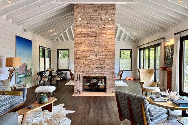 448 Further Ln in Amagansett, NY - Building Photo - Building Photo