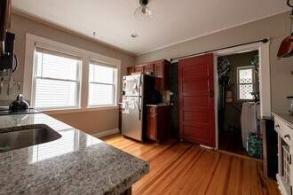 8 Hallam St in Boston, MA - Building Photo - Building Photo