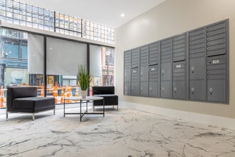 44 Bromfield St in Boston, MA - Building Photo - Building Photo