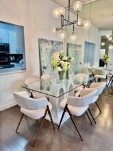 150 Lombard St in San Francisco, CA - Foto de edificio - Building Photo