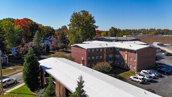 Springfield Valley Apartments in Morton, PA - Building Photo