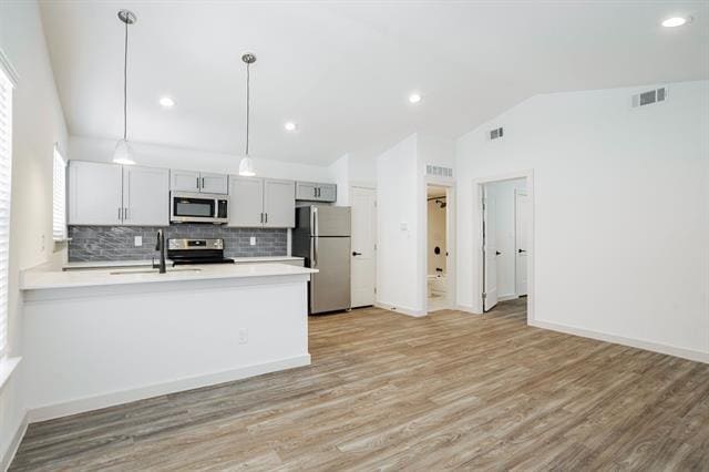 523 N Ewing Ave in Dallas, TX - Foto de edificio