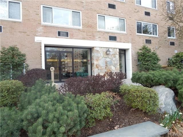 412 Benedict Ave, Unit 3E in Tarrytown, NY - Building Photo - Building Photo