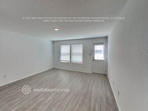 116 Hollywood Dr in New Braunfels, TX - Foto de edificio - Building Photo