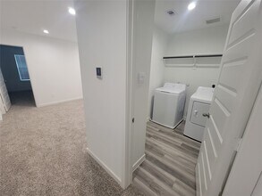 2819 Milton Ldg Ln in Houston, TX - Building Photo - Building Photo