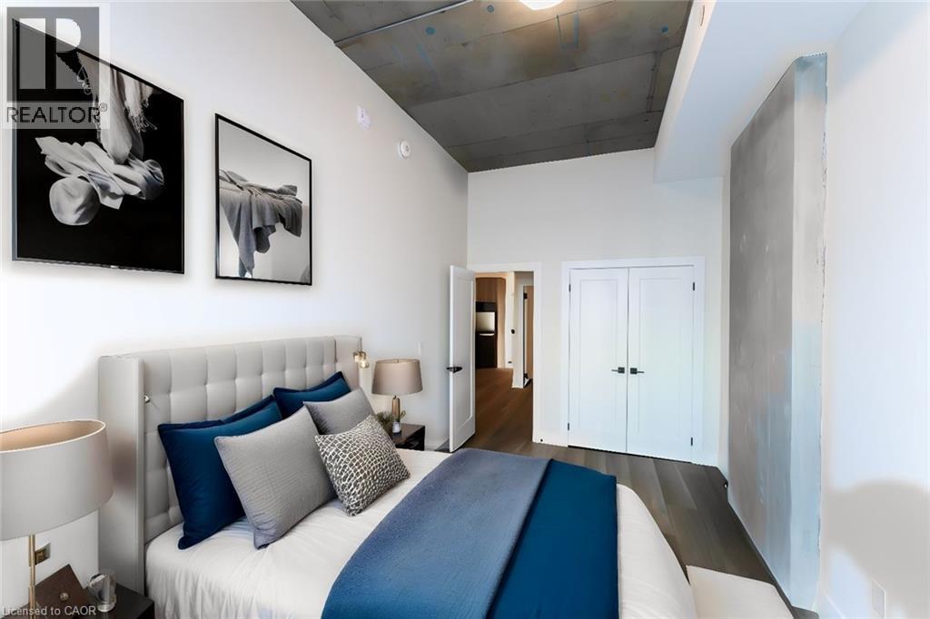 169 James St S in Hamilton, ON - Building Photo