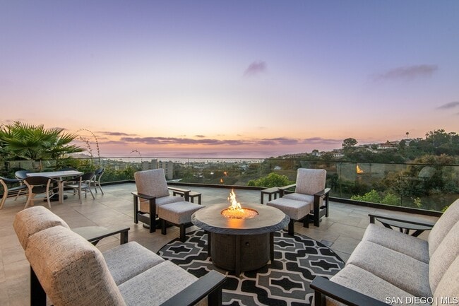2684 Costebelle Dr in San Diego, CA - Building Photo - Building Photo