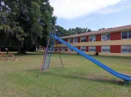 The Village Apartments in Ocala, FL - Building Photo