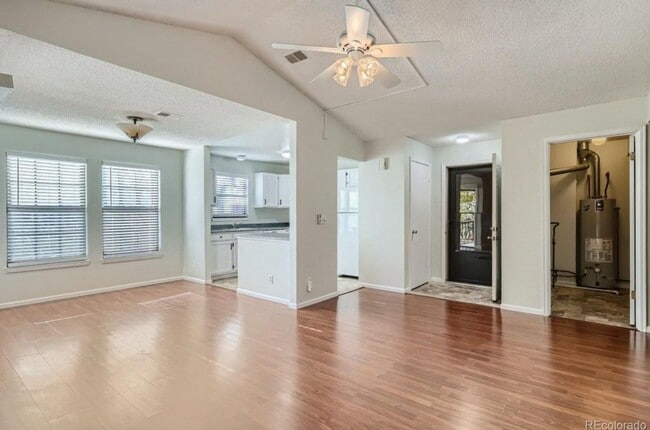 10960 W Florida Ave in Lakewood, CO - Building Photo - Building Photo