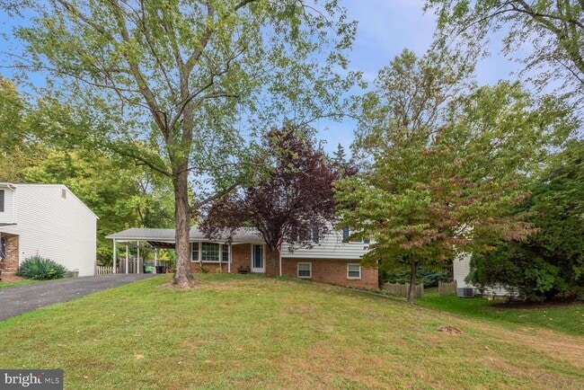 property at 9704 Aspen Hollow Way