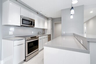 1111 S Ocean Blvd in Boca Raton, FL - Building Photo - Building Photo