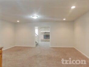 5220 Tamarisk Ct in Indianapolis, IN - Building Photo - Building Photo