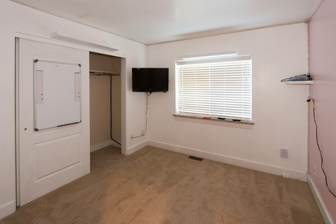 5254 Cove Canyon Dr, Unit Unit B in Park City, UT - Foto de edificio
