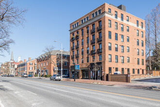 312 S Washington St in Alexandria, VA - Building Photo - Building Photo