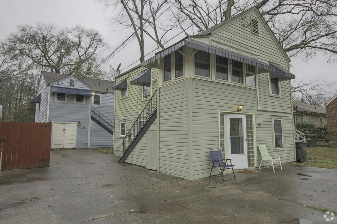 Back Building in Hapeville, GA - Building Photo