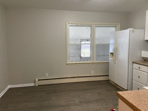 410 W Hamburg St in Pinckney, MI - Building Photo - Building Photo