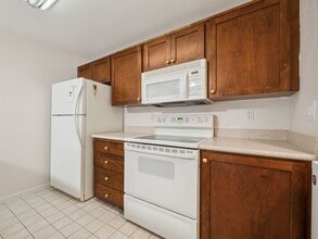 532 S 323rd Pl in Federal Way, WA - Building Photo - Building Photo