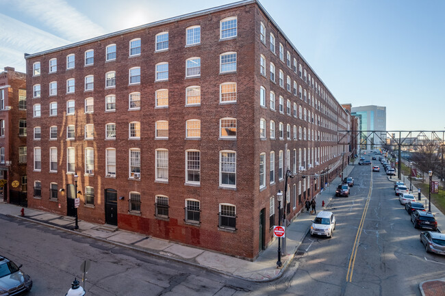 Cotton House Lofts in Lowell, MA - Building Photo - Building Photo