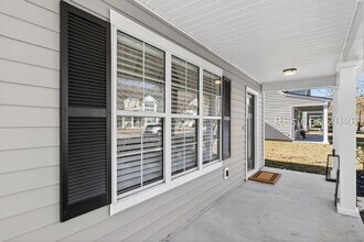 225 University Pkwy in Bluffton, SC - Foto de edificio - Building Photo