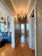1328 Ave N 1/2 in Galveston, TX - Building Photo - Building Photo