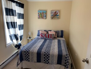 7 Atlantic Ave in Hampton, NH - Foto de edificio - Building Photo