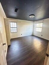 3301 Thunderbird Ln in Bossier City, LA - Foto de edificio - Building Photo