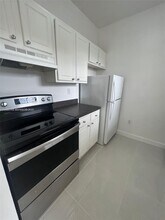 2001 NW 96th Terrace in Pembroke Pines, FL - Building Photo - Building Photo