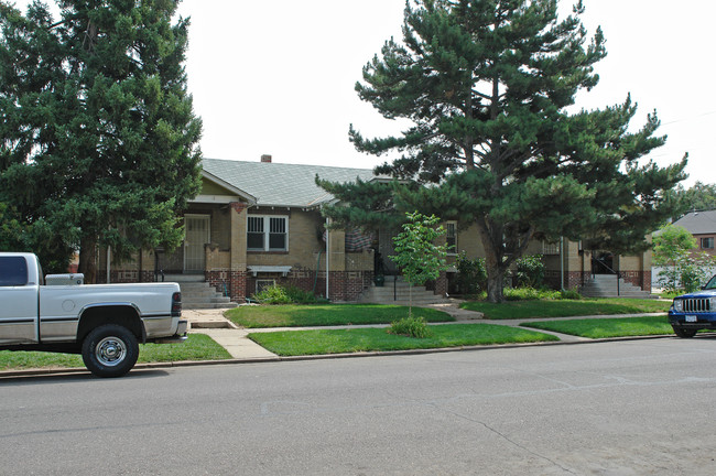 1400-1416 Newton St in Denver, CO - Building Photo - Building Photo