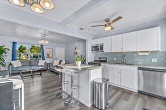 320 S Swinton Ave in Delray Beach, FL - Building Photo - Building Photo
