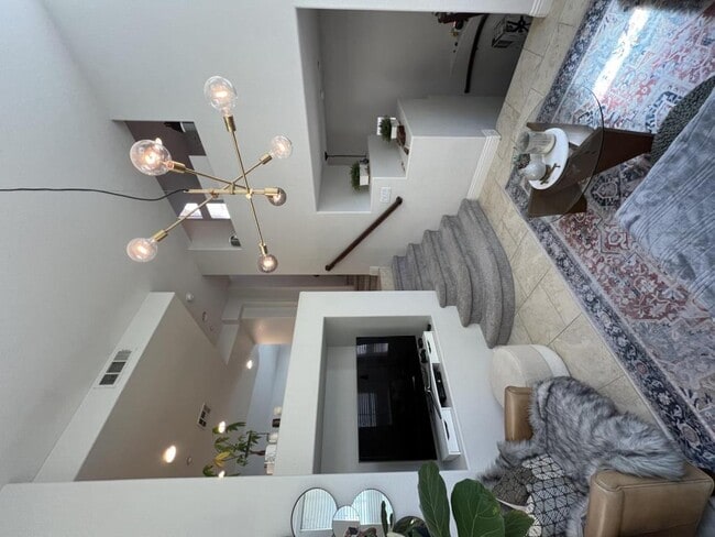 2780 Villas Way in San Diego, CA - Building Photo - Building Photo