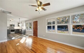 2529 Sycamore St in Fayetteville, NC - Building Photo - Building Photo