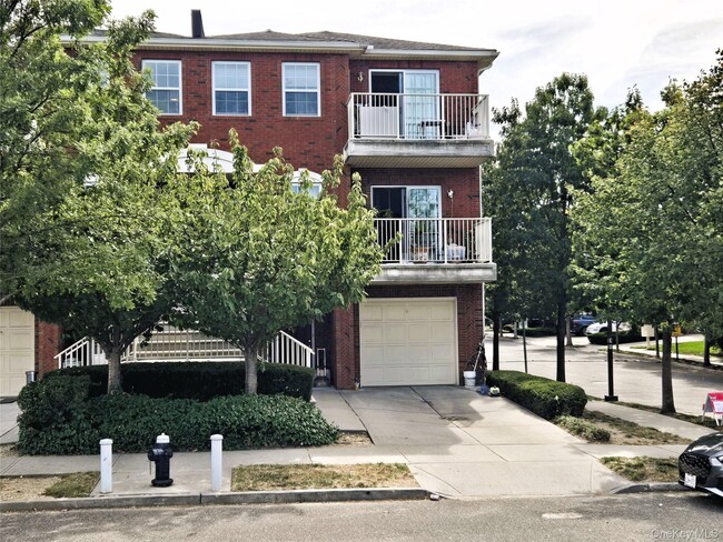 property at 122-16 Powell Cove Blvd