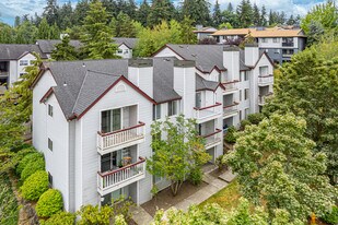 Wellington Place Apartments in Burien, WA - Building Photo