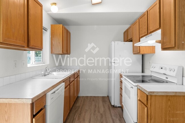 12607 W 9th Ave in Airway Heights, WA - Foto de edificio - Building Photo
