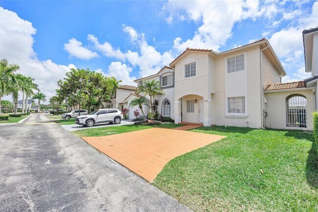 16260 SW 97th St in Miami, FL - Building Photo - Building Photo
