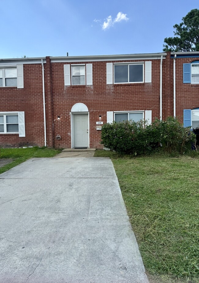 property at 4470 John Jay Ln