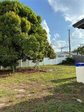 550 NW 15th Ct in Pompano Beach, FL - Building Photo - Building Photo