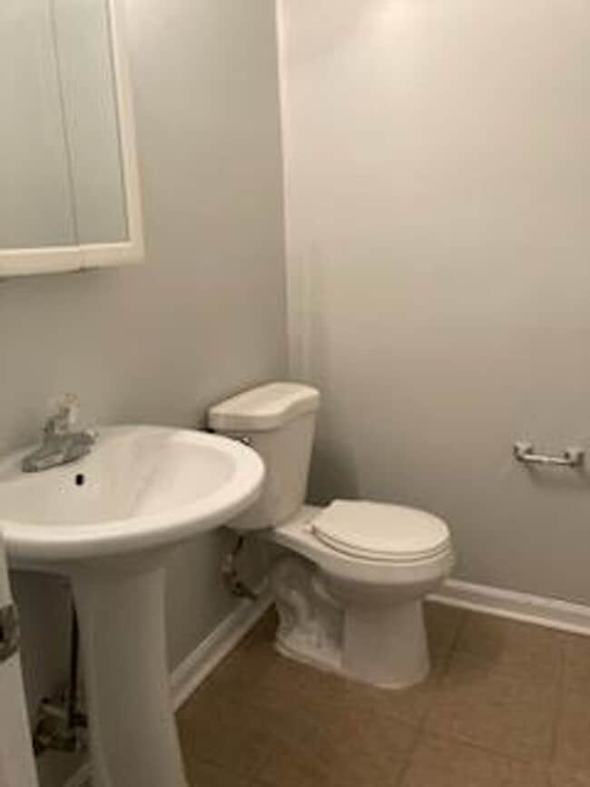 2115 Bradley Ave-Unit -1 in Louisville, KY - Building Photo - Building Photo