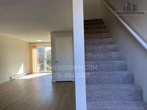 1601 N. LaVenture Rd in Mount Vernon, WA - Foto de edificio - Interior Photo