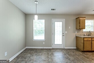 95 Highland Dr in Mcdonough, GA - Building Photo - Building Photo