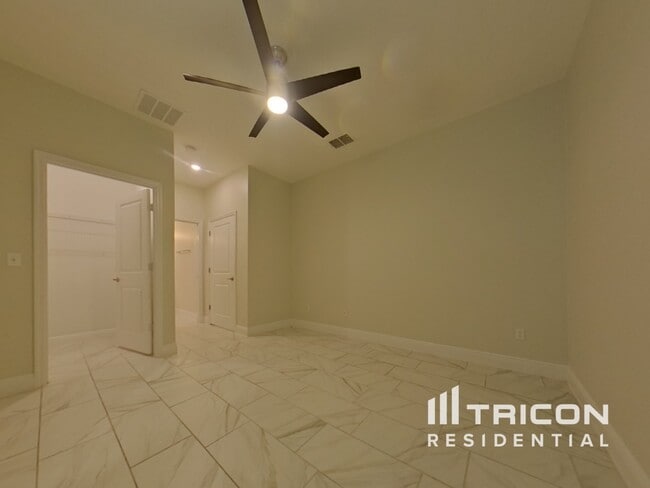 1297 13th St in Orange City, FL - Building Photo - Building Photo