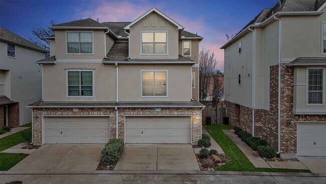 property at 7818 Stoneyway Dr