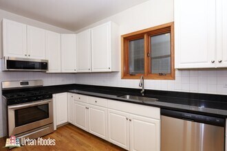 920 N Paulina St, Unit A05C in Chicago, IL - Building Photo - Building Photo
